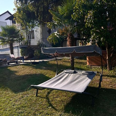 Privates Ferienhaus Mit Pool & Whirlpool Zentral In Bad Dürkheim Zewnętrze zdjęcie