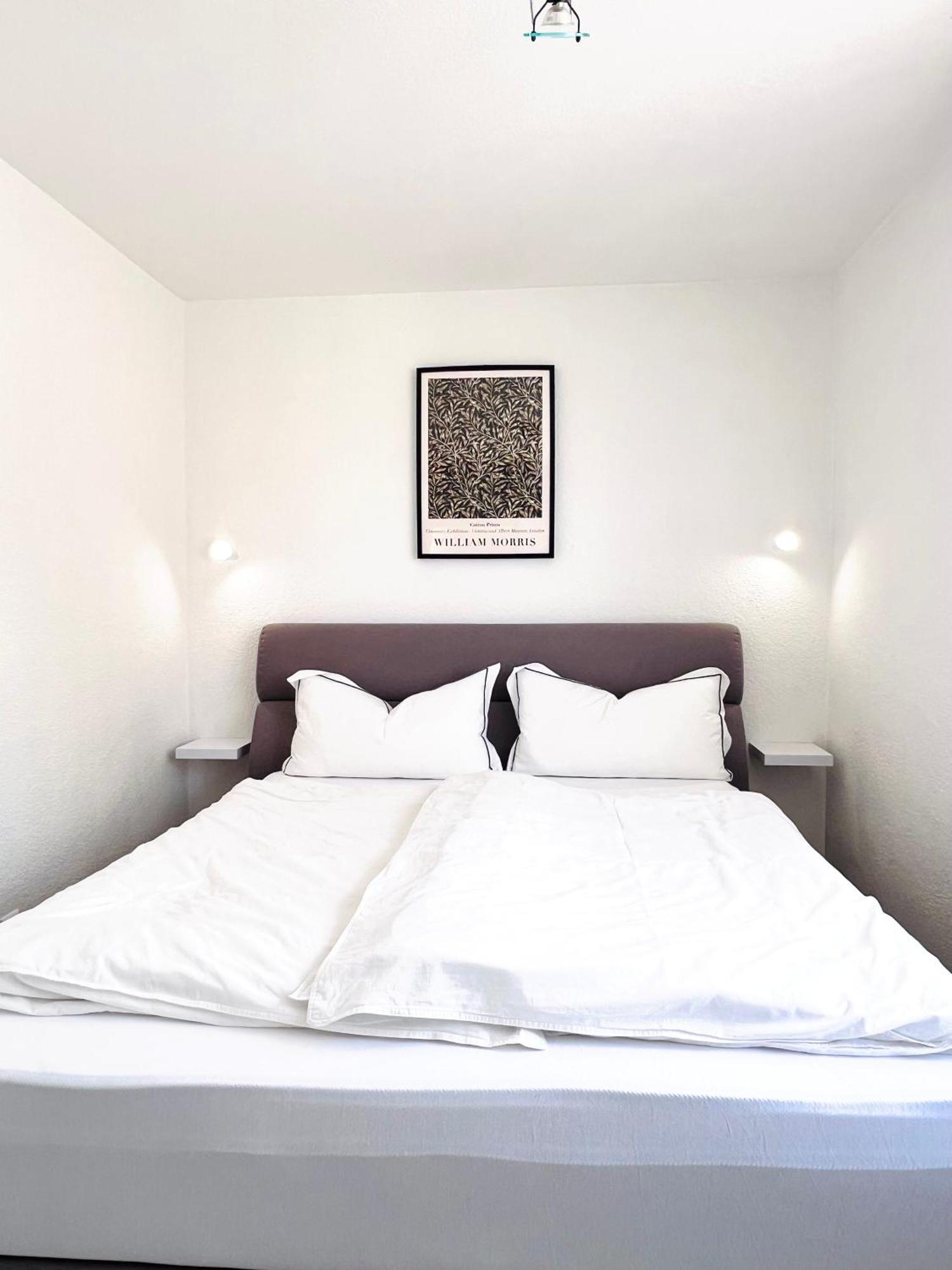 Privates Ferienhaus Mit Pool & Whirlpool Zentral In Bad Dürkheim Zewnętrze zdjęcie